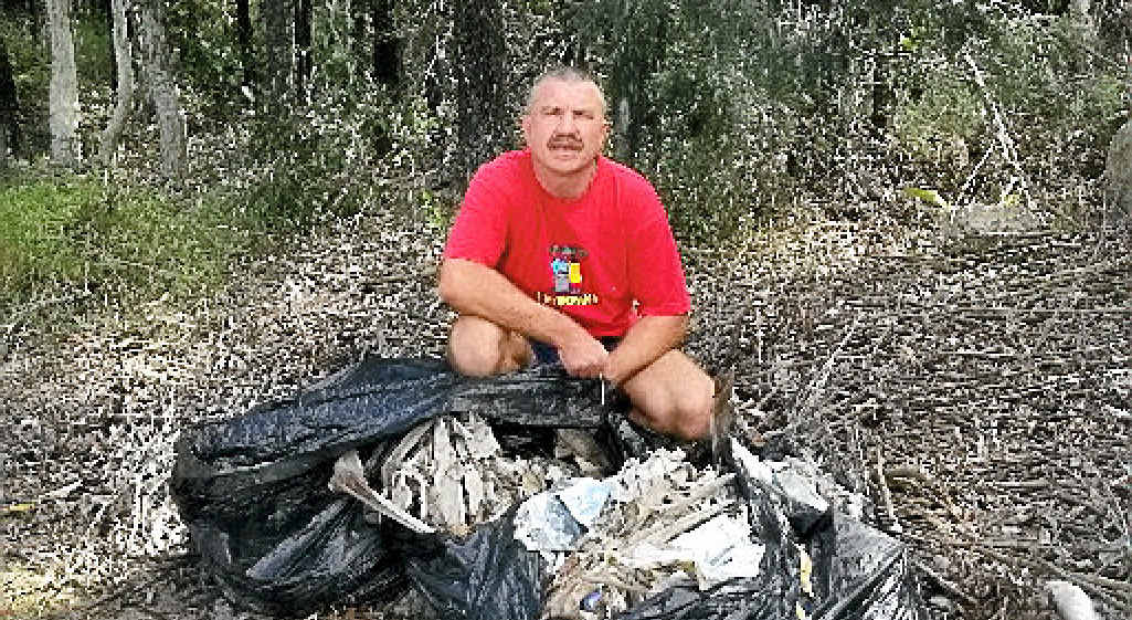 WHAT RUBBISH: Cr Joe Jurisevic with a previous haul of litter. WHAT RUBBISH: Cr Joe Jurisevic with a previous haul of litter.